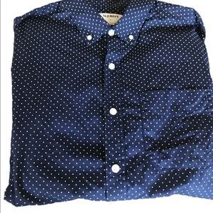 Old Navy size  large new without tags vibrant color. See pics